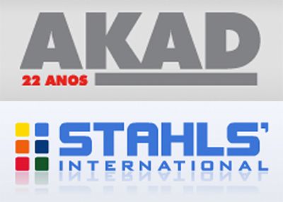 AKAD fecha parceria com a Stahls International para distribuição de prensas térmicas