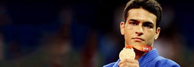 AlphaGraphics convida fãs a deixarem mensagens de apoio para judoca Leandro Guilheiro durante Jogos de Olímpicos de Londres