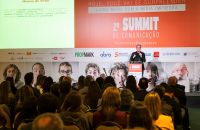 Presidente do Grupo Abril ressalta em Summit força da união entre impresso e digital