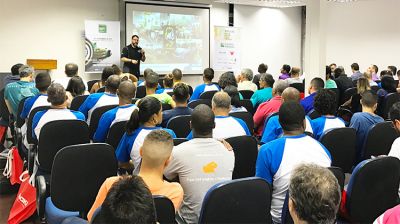 FESPA Brasil Fórum 2016 cumpre missão de compartilhar informação com o mercado de impressão digital