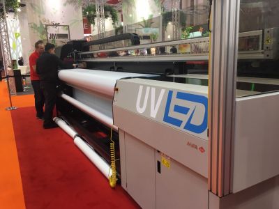 Agfa Graphics lançará versão LED da impressora de grande formato Jeti Tauro na FESPA 2017