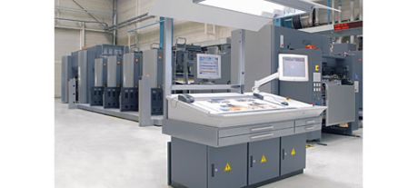 Impressora Goss M600 com sistema de controle de qualidade QIPC
