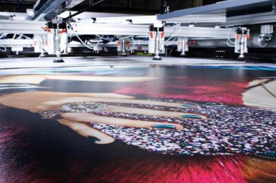 HP anuncia tinta UV FB225