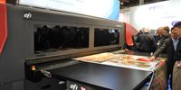 EFI lança nova impressora UV EFI Vutek HS100 PRO