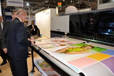 Customização é a aposta da DURST na Drupa 2012